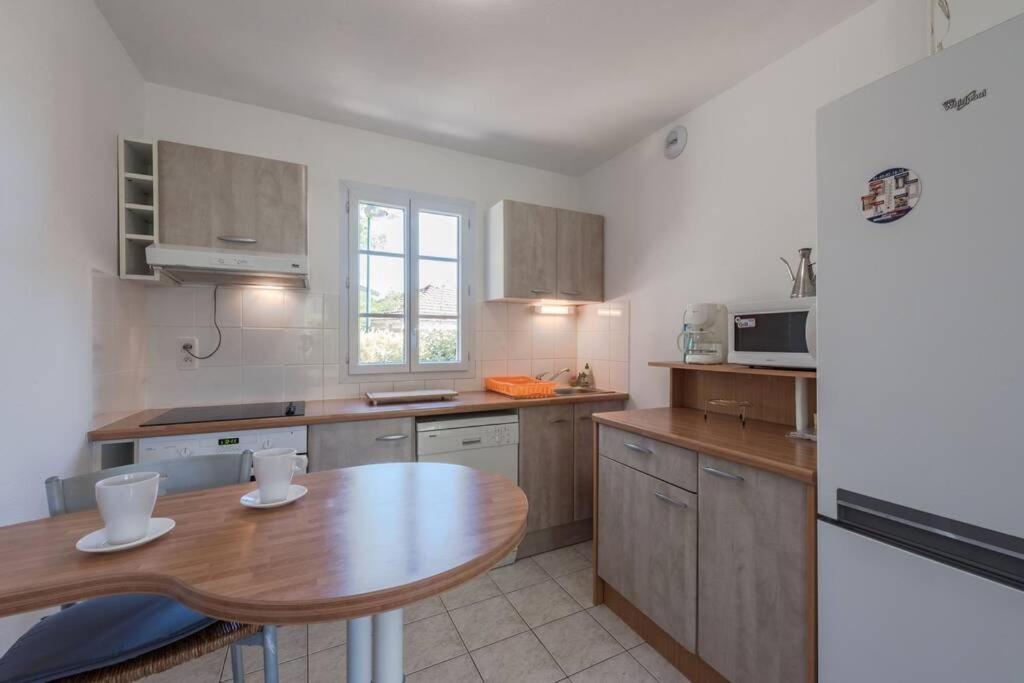 Guest House III Magny-le-Hongre Kültér fotó